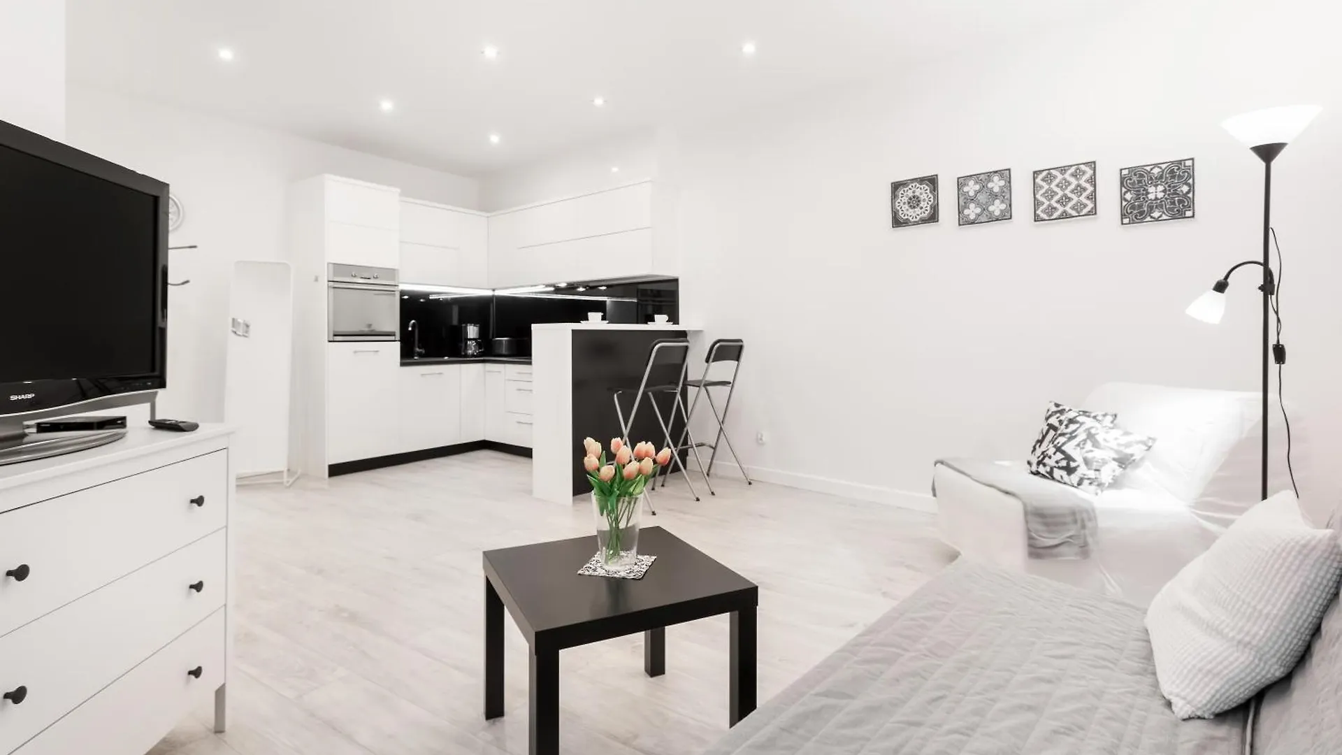 Cozy Studio Apartment Strzelecka Old Town Poznan By Noclegi Renters