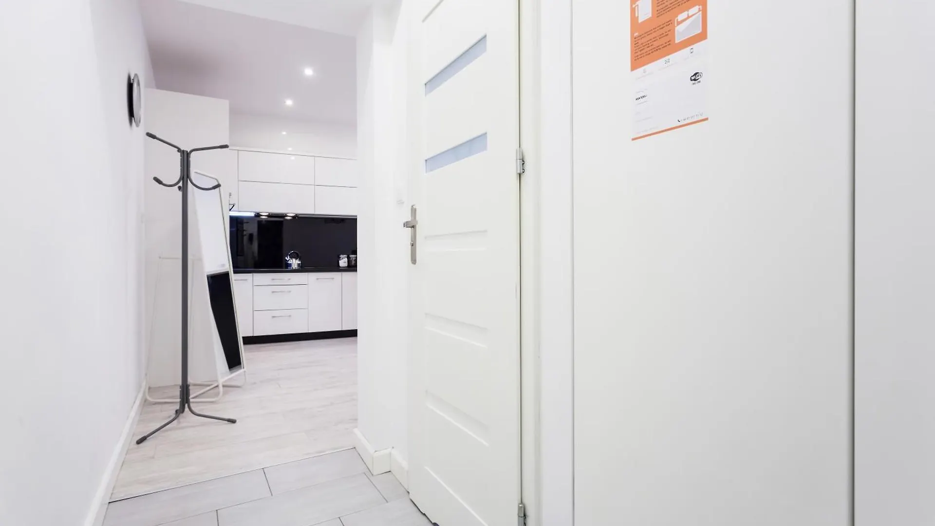 Cozy Studio Apartment Strzelecka Old Town Poznan By Noclegi Renters 0*,